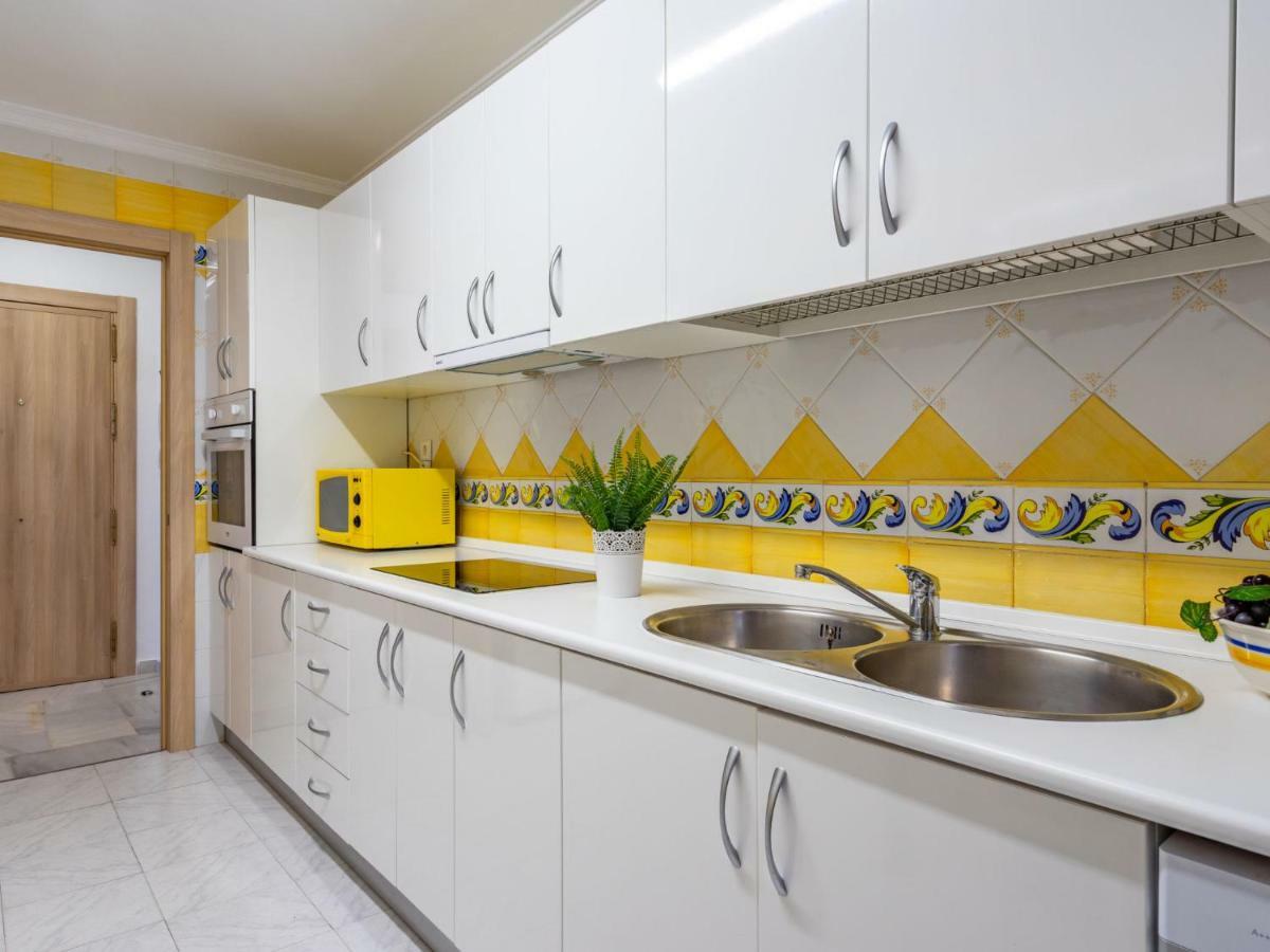 Apartment Carihuela Playa-2 By Interhome Torremolinos Luaran gambar