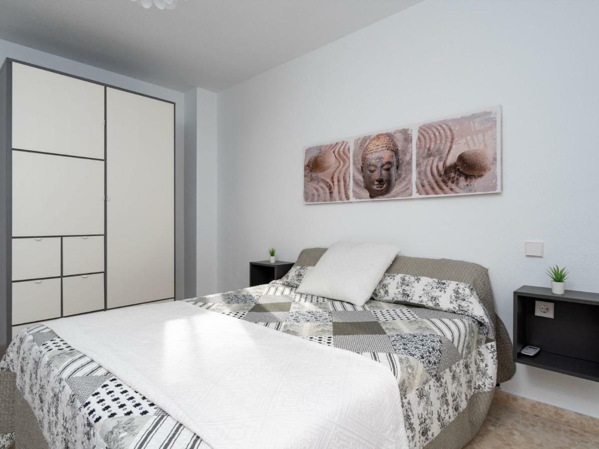 Apartment Carihuela Playa-2 By Interhome Torremolinos Luaran gambar